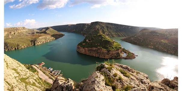 Rumkale Halfeti Teknede Evlilik Teklifi Organizasyon — fotoğraf