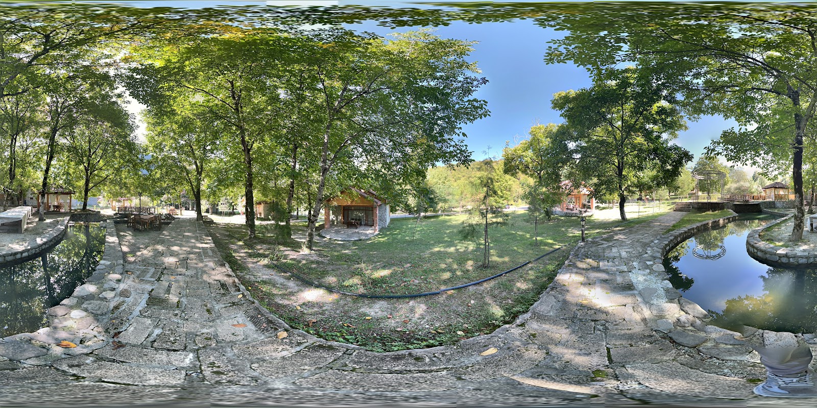 Runaway Hotel Talistan — photo 9