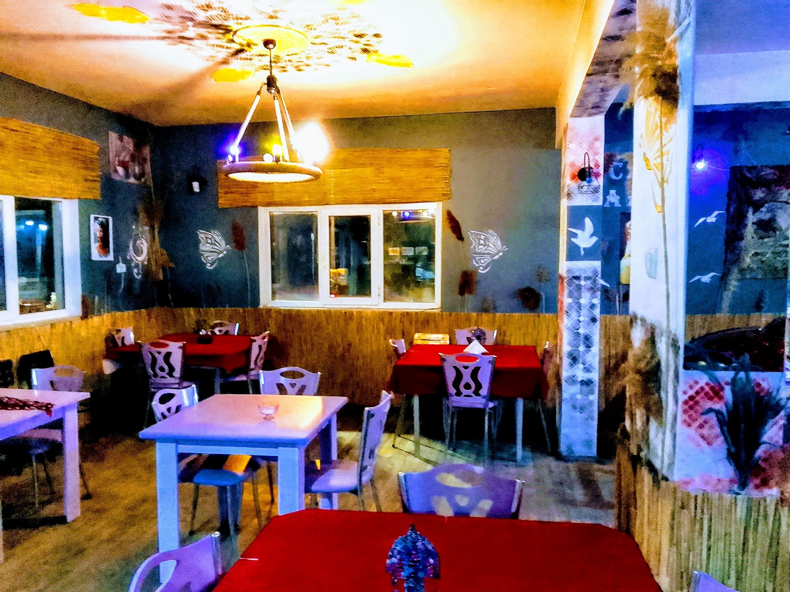 SAANEM CAFE — photo 3