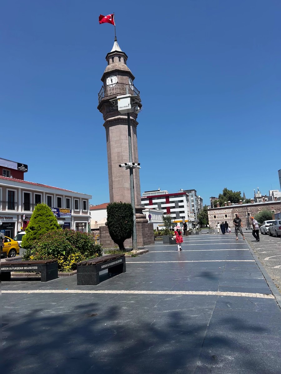 Saathane Meydanı — fotoğraf 3