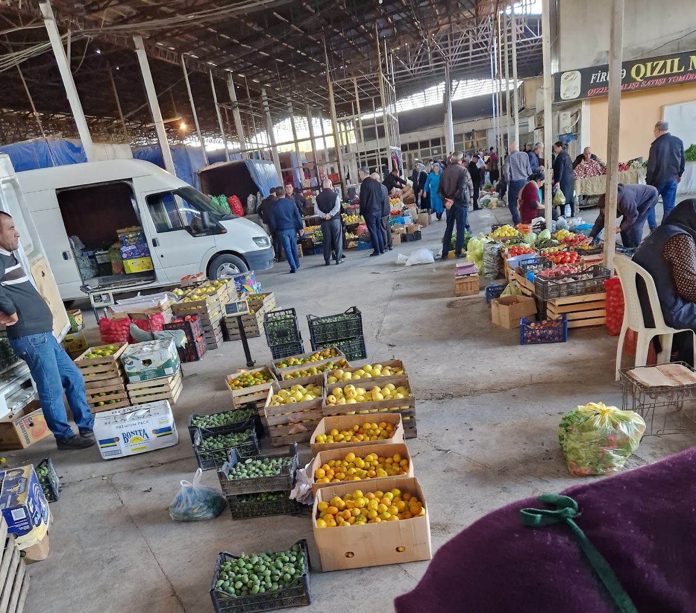 Saatlı bazarı — photo