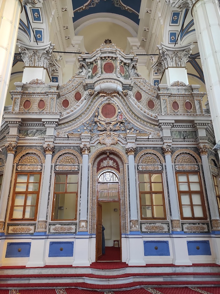 Saatli Cami — fotoğraf 1