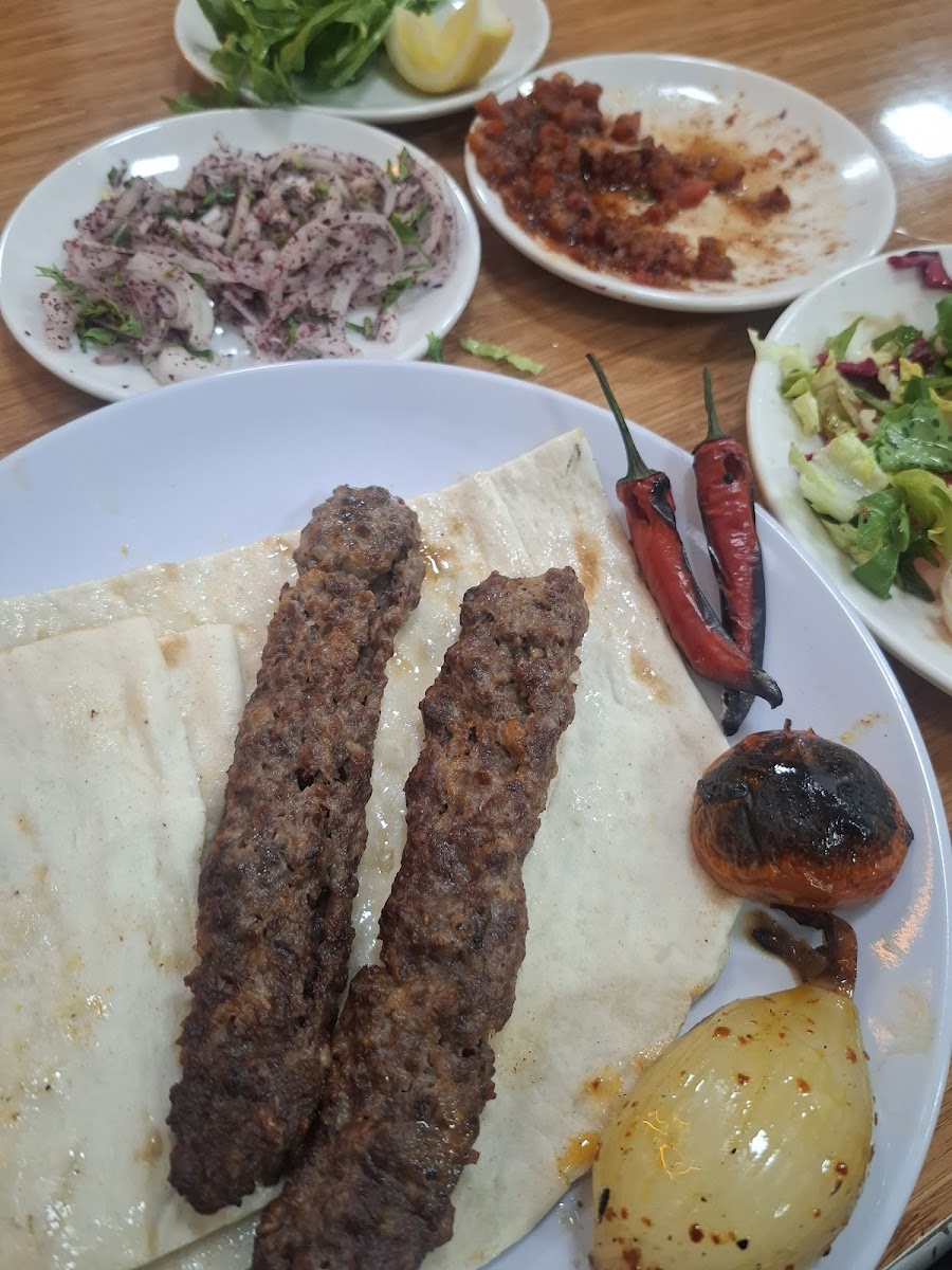 Sabri Usta Kebap salonu — fotoğraf 2