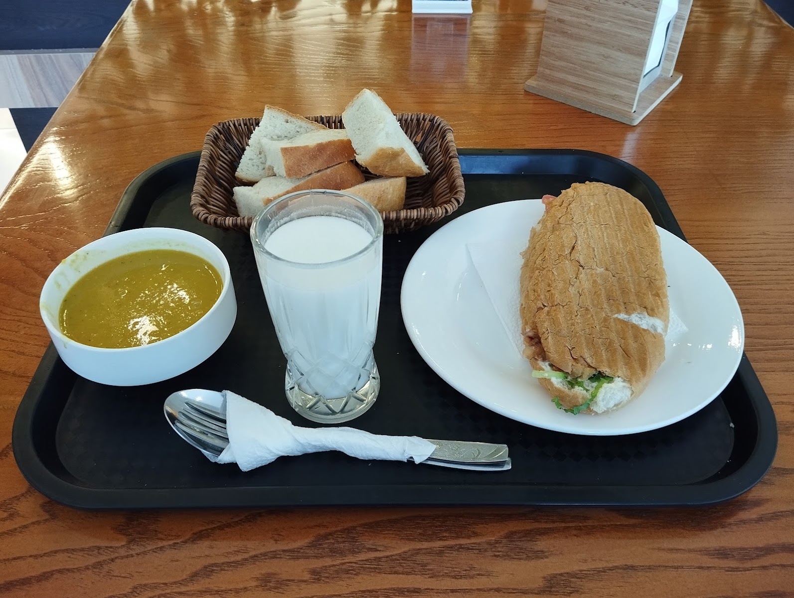 Saffron Fast Food & Restaurant — photo 3