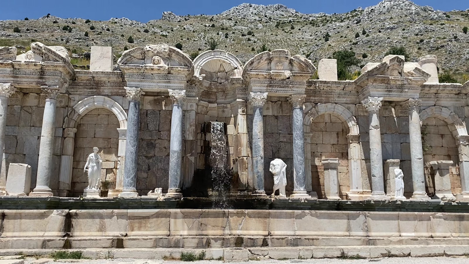 Sagalassos Antoninler Çeşmesi — fotoğraf 3