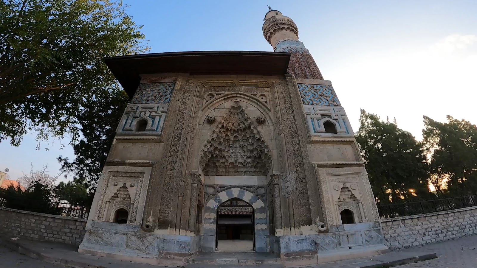 Sahib-i Ata Cami — photo 3