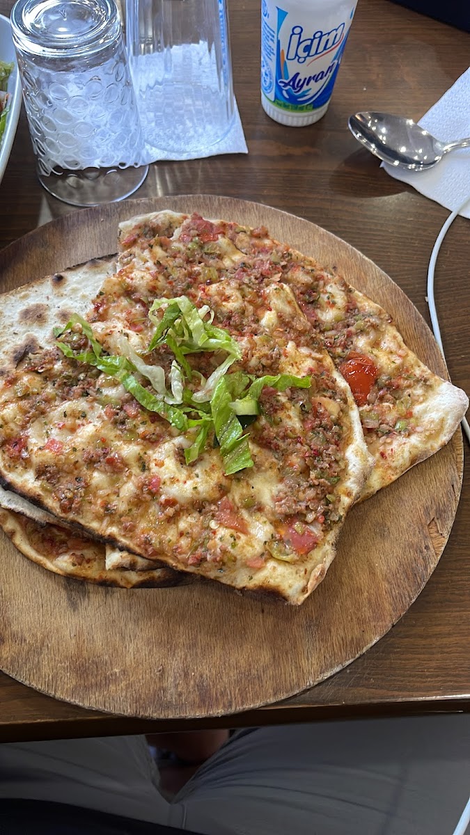 Sait Usta Lahmacun & Pide Salonu — fotoğraf