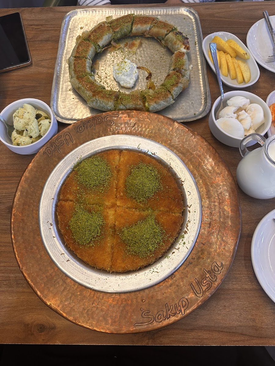 Sakıp Usta Hatıra | Künefe - Katmer - Tatlı — fotoğraf 2