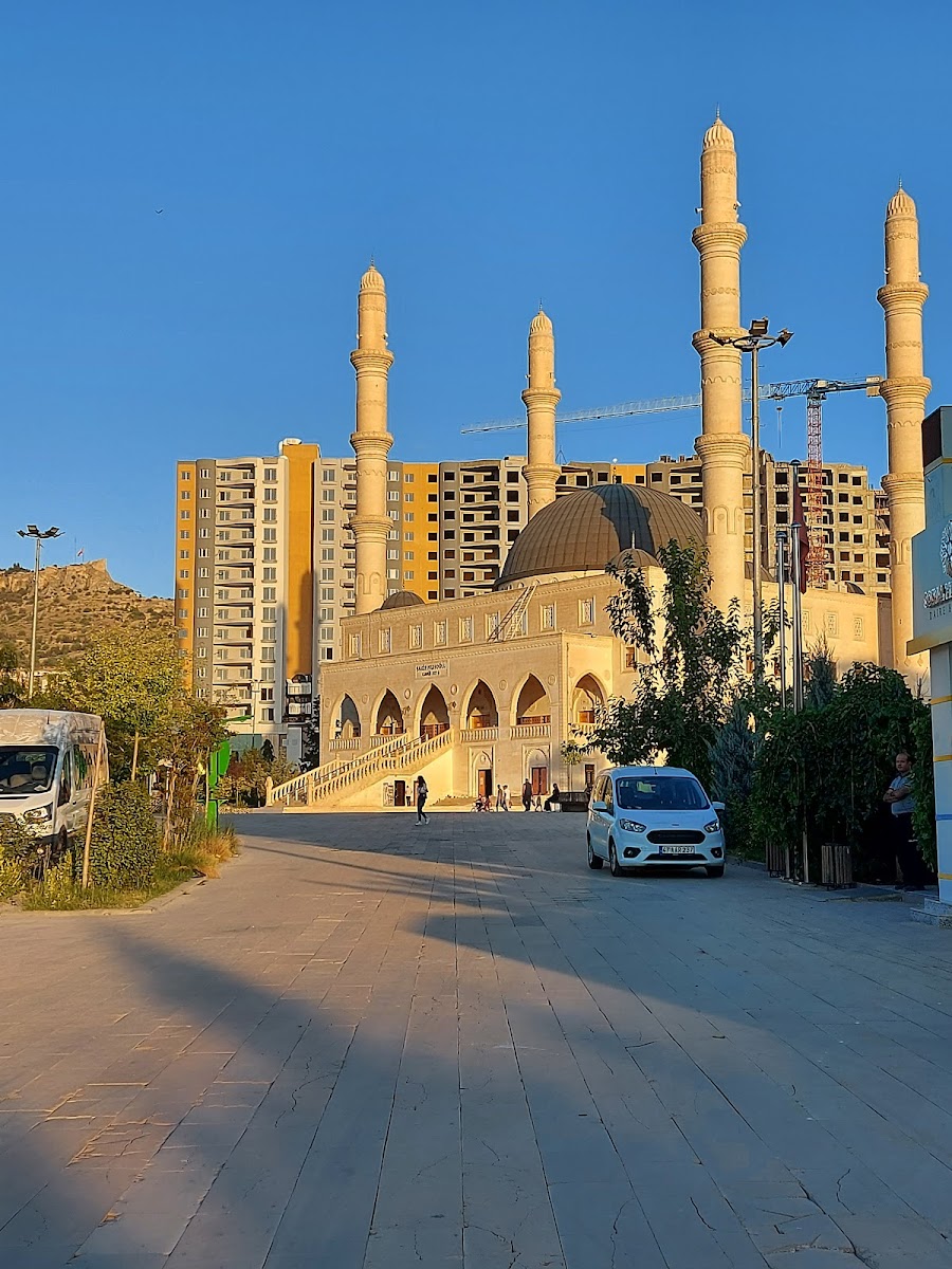 Şakir Nuhoğlu Camii — fotoğraf
