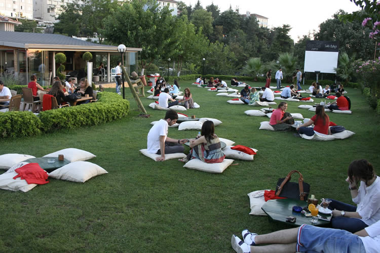 Saklı Bahçe Bursa Çekirge Kapalı Otoparklı Kafe — photo 9