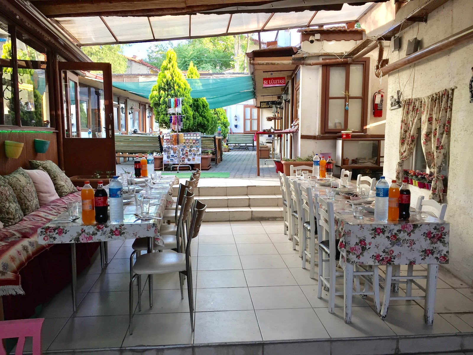 Saklı Bahçe Kırım Çibörek — fotoğraf 5