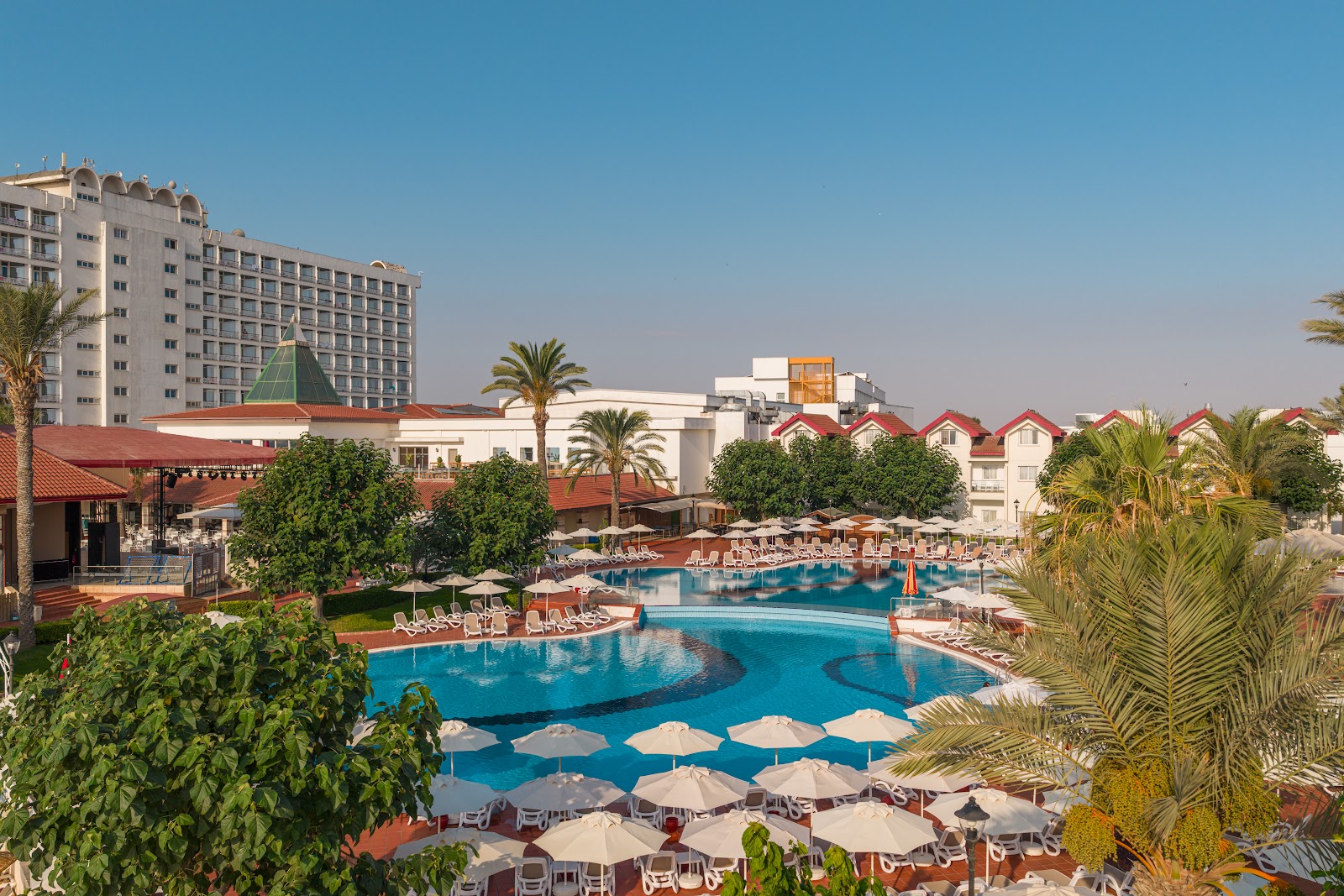 Salamis Bay Conti Resort Hotel — photo