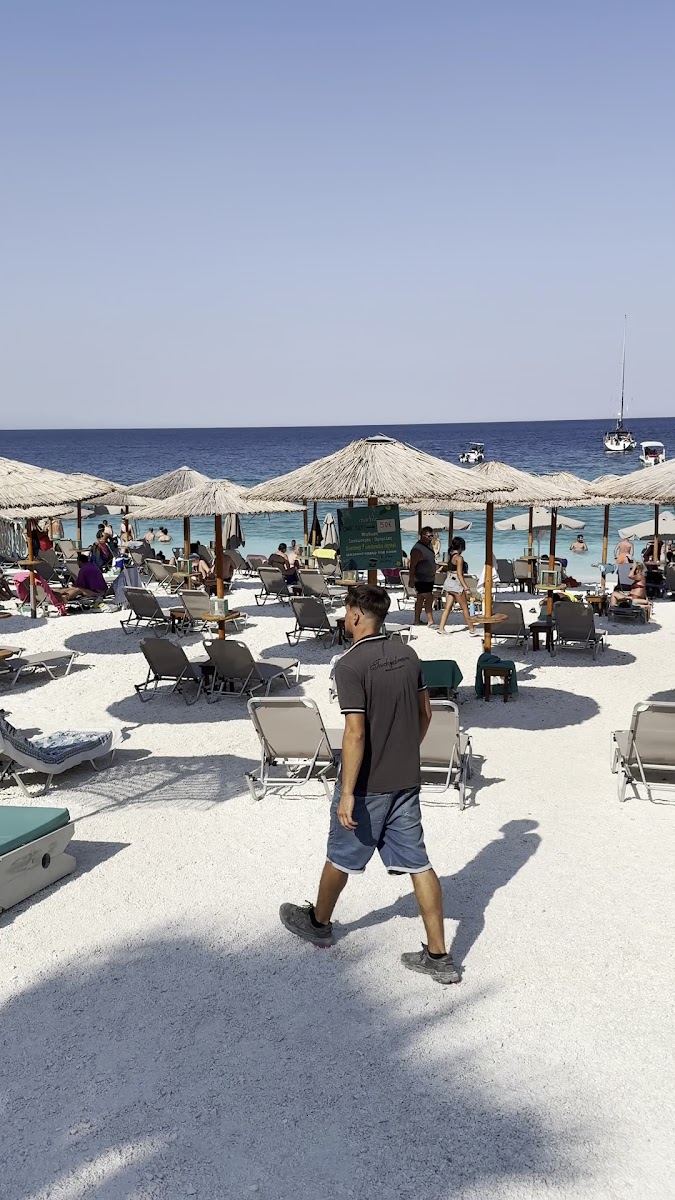 Saliara Beach Bar — photo 2