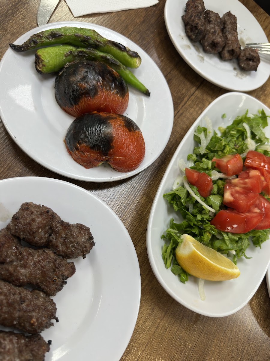 Divan Odun Köfte & Çorba Salonu — fotoğraf 5