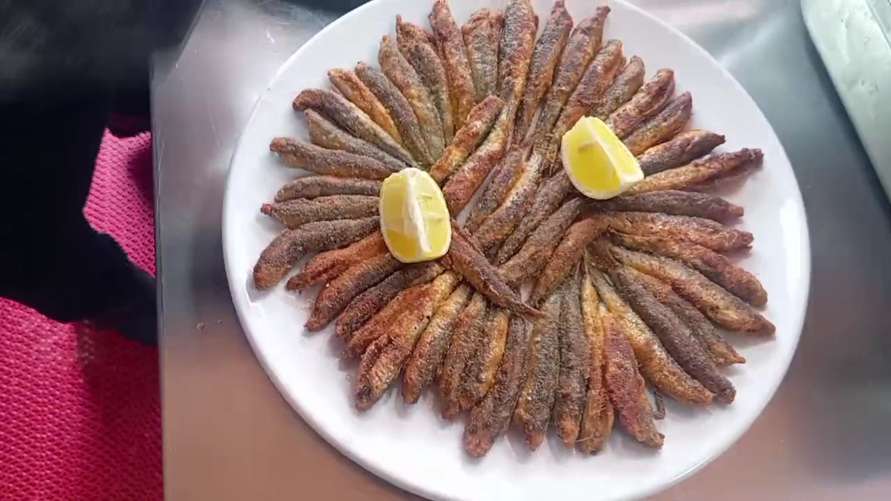 Şampiyon Balık Restoran — fotoğraf 4