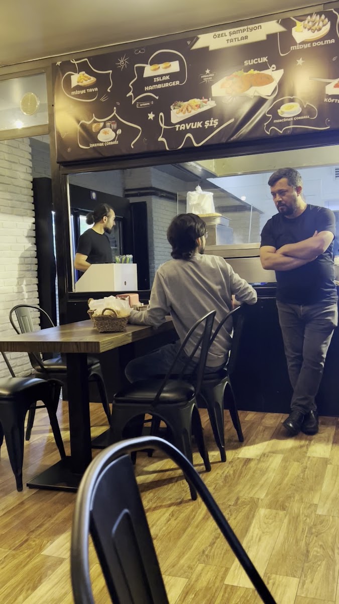 Şampiyon Kokoreç Ümitköy Şubesi — fotoğraf 3