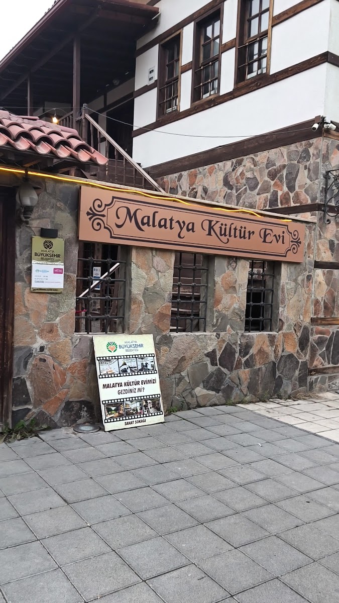Sanat Sokağı — fotoğraf 2