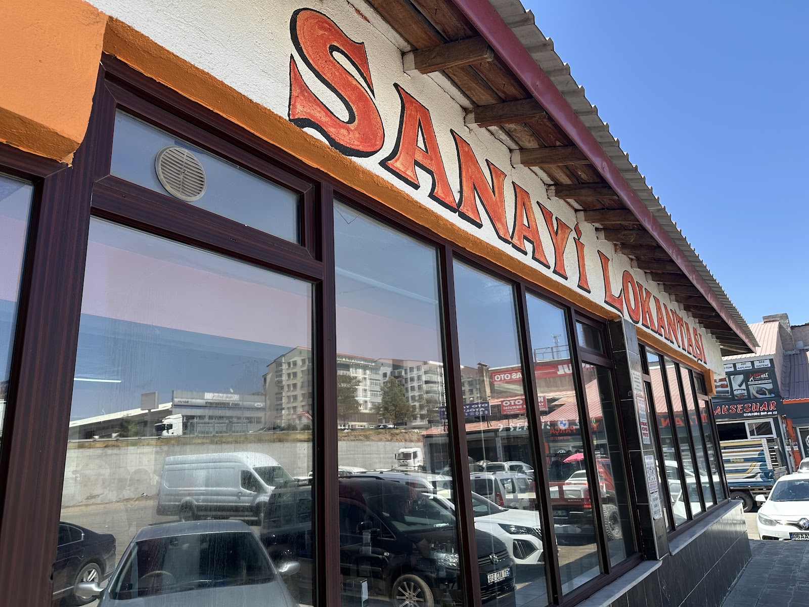 Sanayi Lokantası — fotoğraf 1