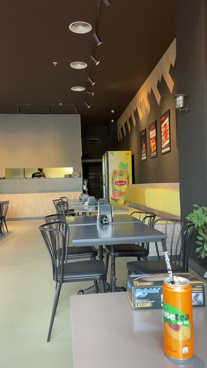 SANDAVİC KRALI PARKORA — fotoğraf 3