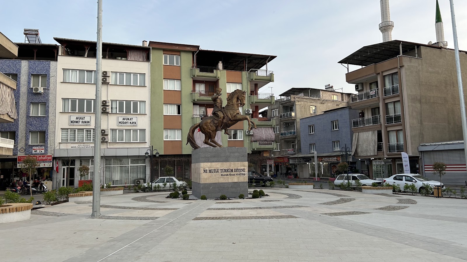 SARIGÖL KENT MEYDANI — photo
