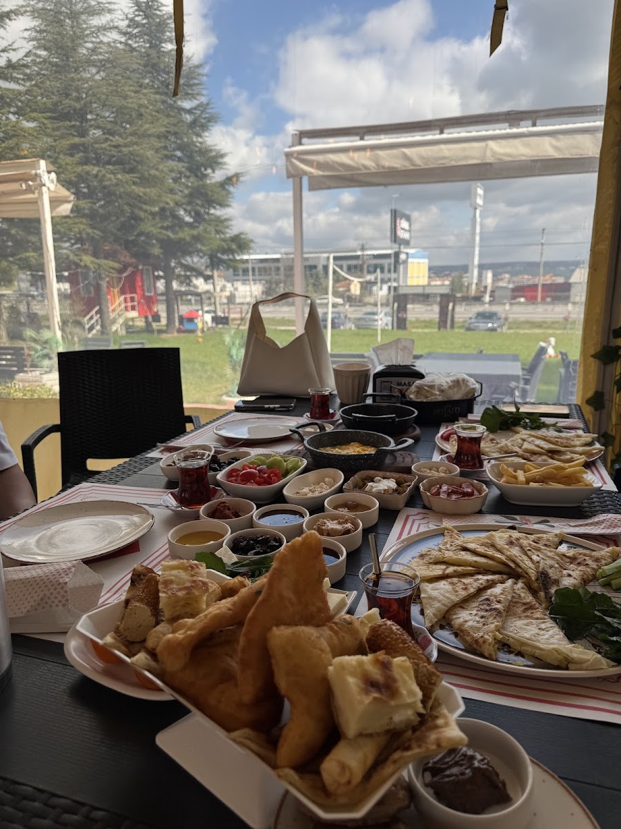Sarmaşık Bahçe Kahvaltı — fotoğraf 2