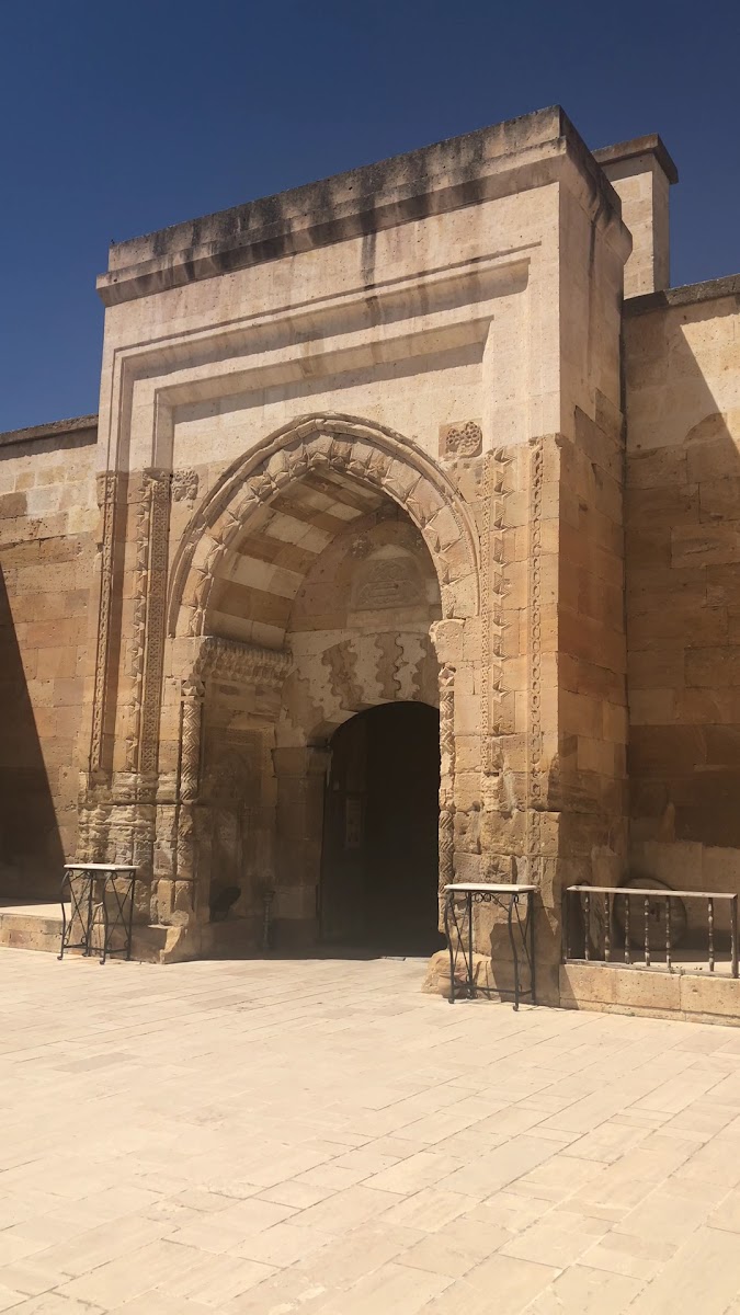 Saruhan Culture and Congress Center — fotoğraf 3