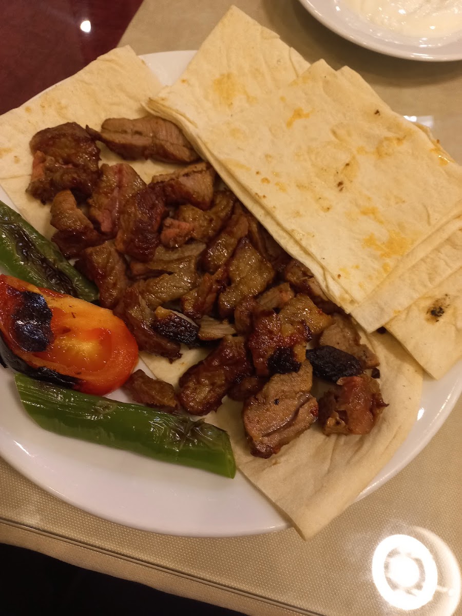 Sebat Dürüm ve Kebap Salonu — fotoğraf 4