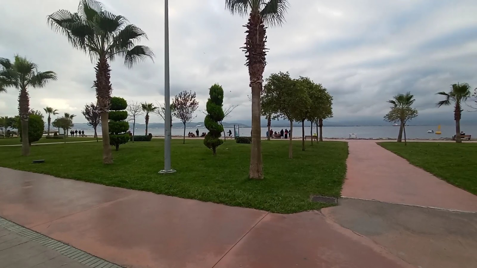 Şehit Cevher Dudayev Parkı — fotoğraf 3