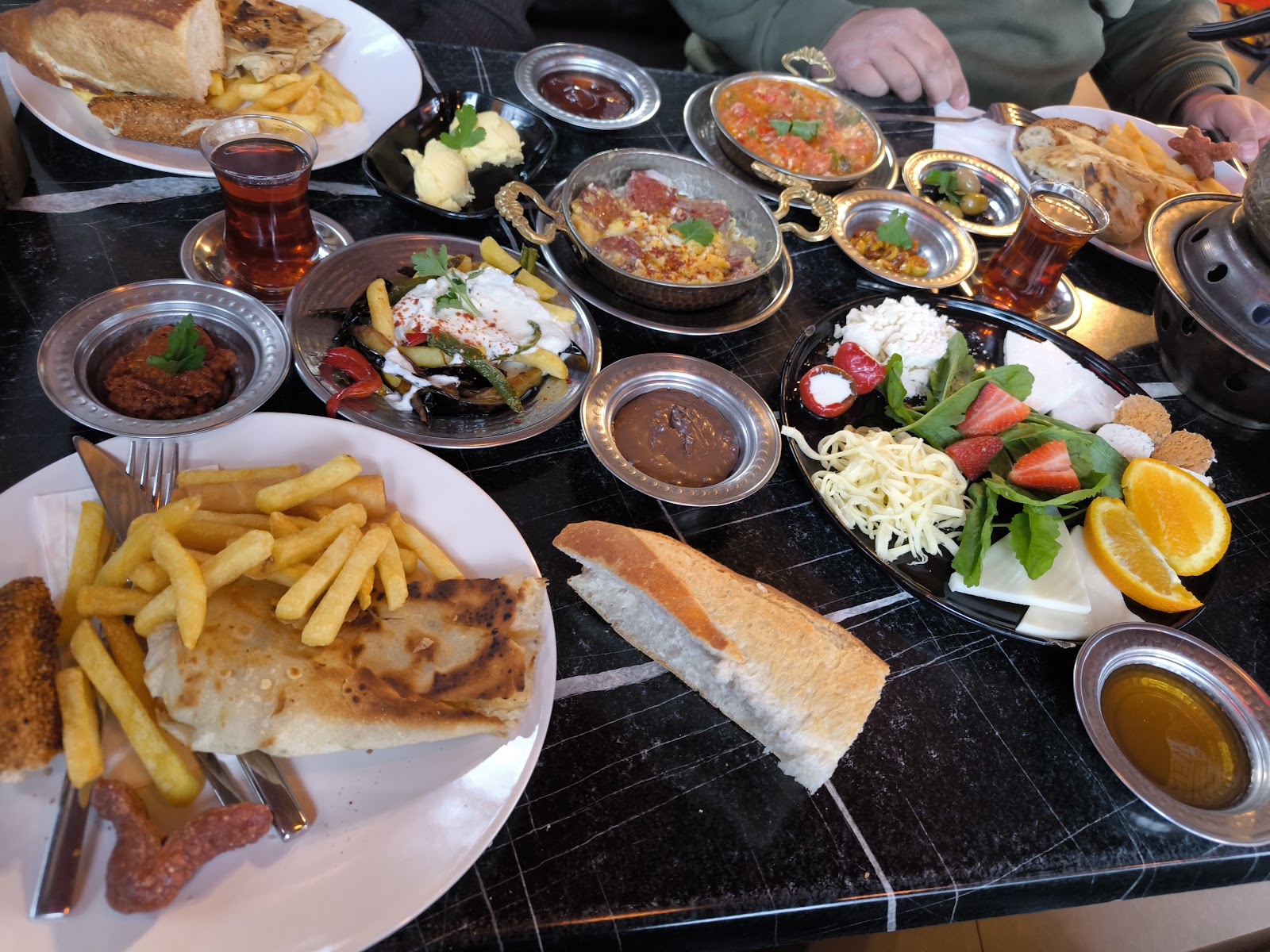 Şehrazat Cafe Restaurant — fotoğraf 2