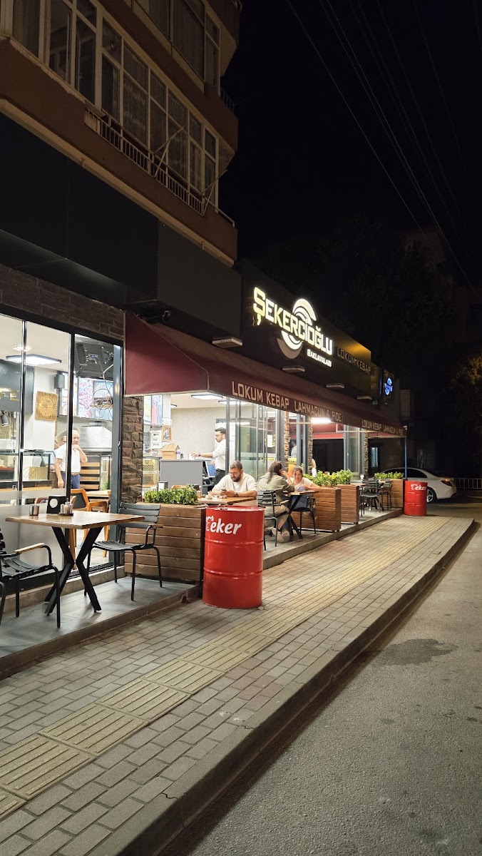 Şekercioğlu Baklava & Lokum Kebap - Çiftlikköy — fotoğraf 1