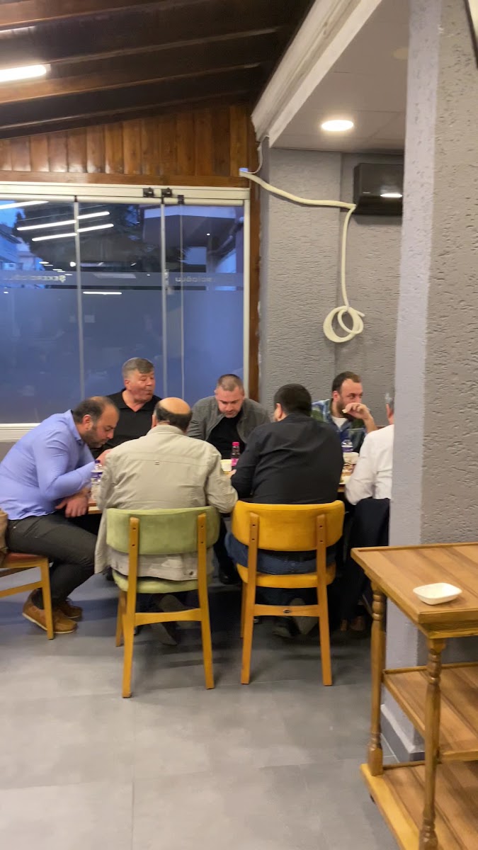 Şekercioğlu Baklava & Lokum Kebap - Çiftlikköy — fotoğraf 3