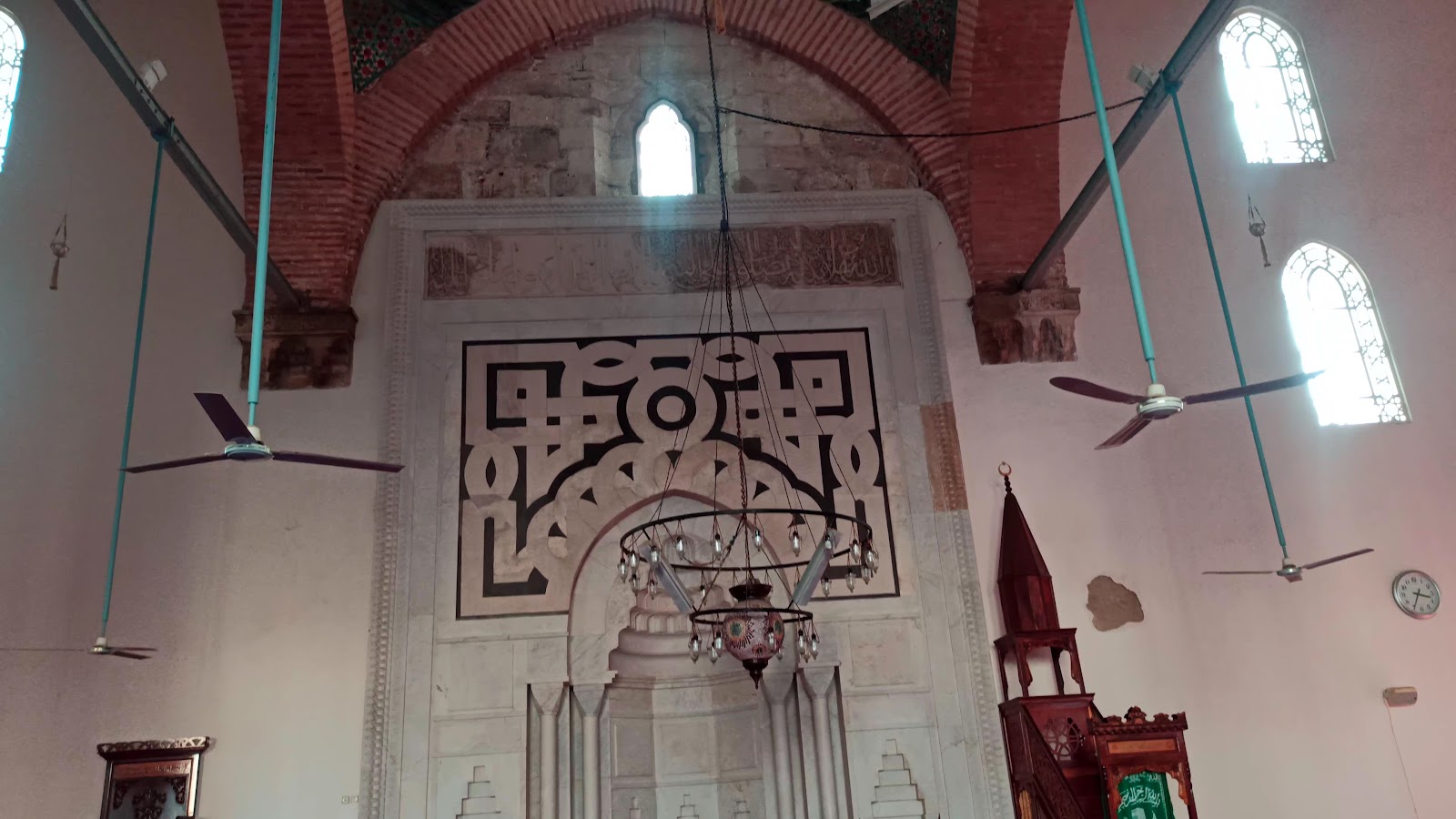 Selçuk İsabey Camii — fotoğraf 3