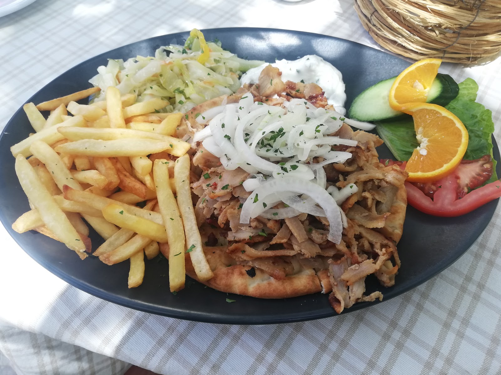 Select Restaurant Cafe — photo 11