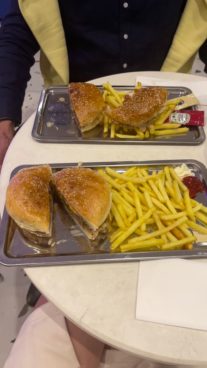 Sems Burger — photo 3