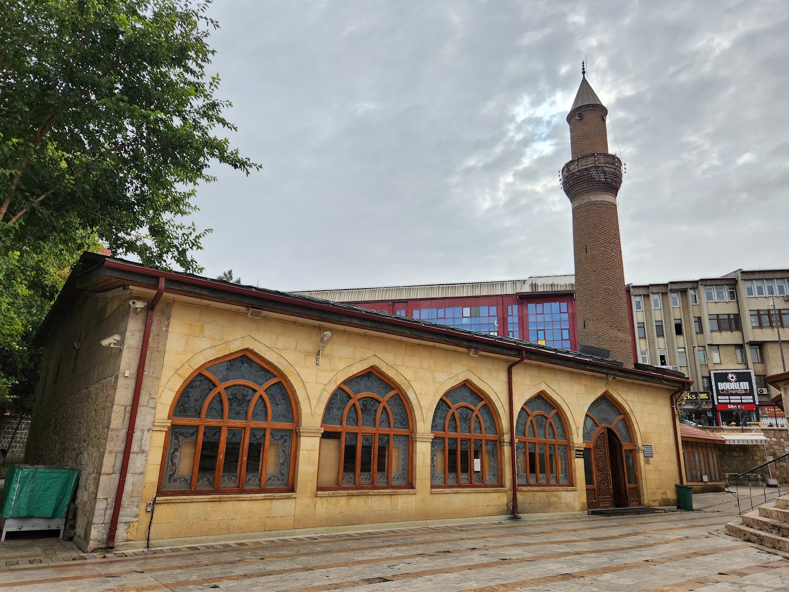 Şems-i Sivasi Meydan Cami