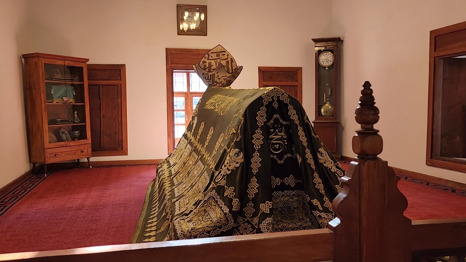 Şemsi Tebrizi Camii ve Türbesi — fotoğraf 3