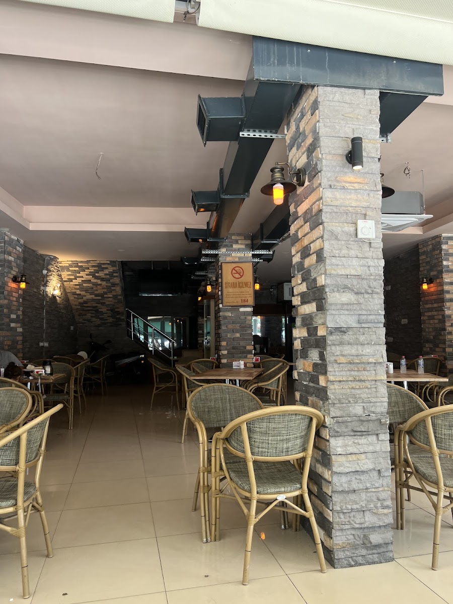 Şen Cafe & Bistro Şen Pastaneleri 1925 — fotoğraf 5