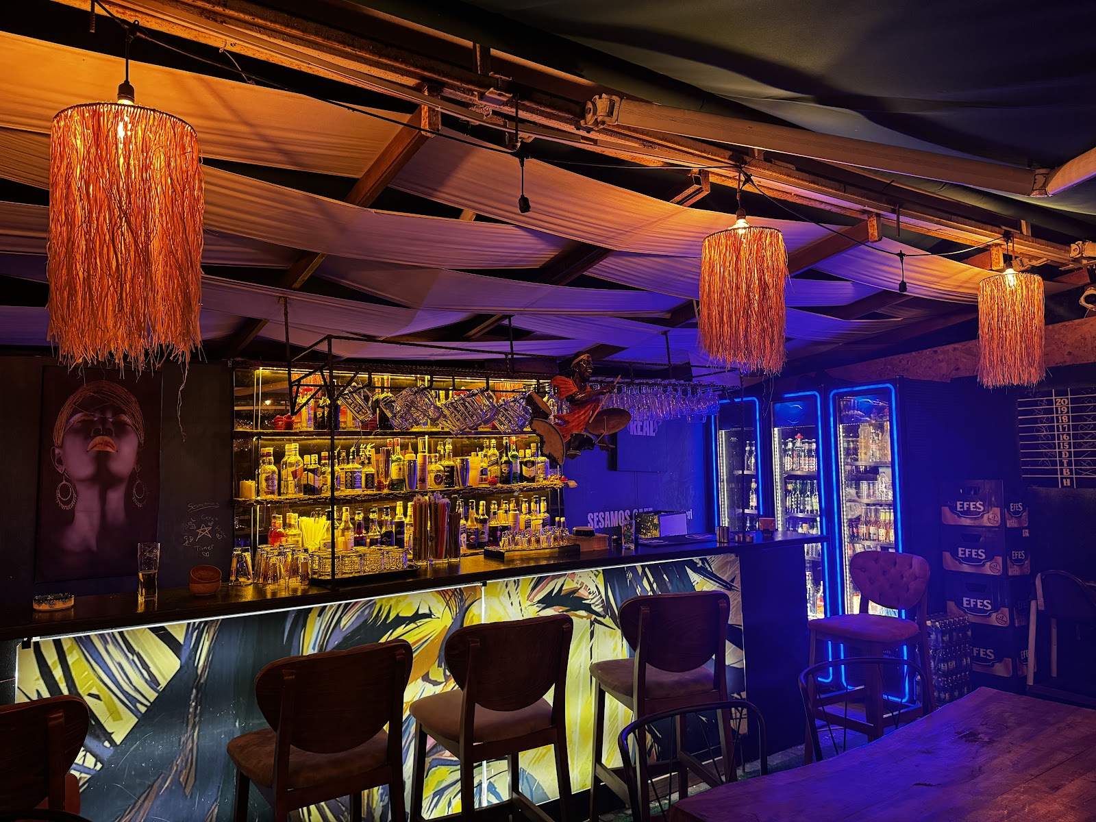 Sesamos Cafe Nedim’in Yeri — fotoğraf