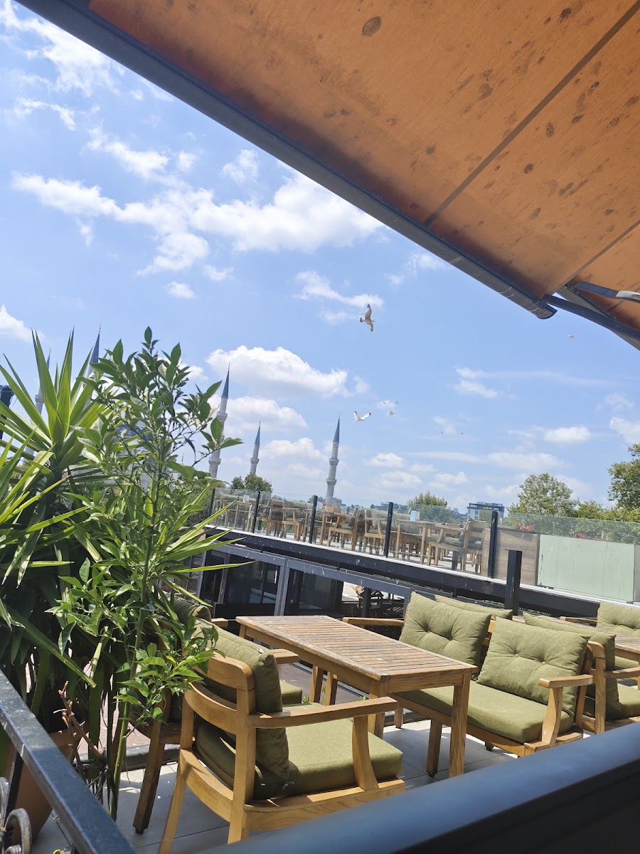 Seven Hills Restaurant — photo 3
