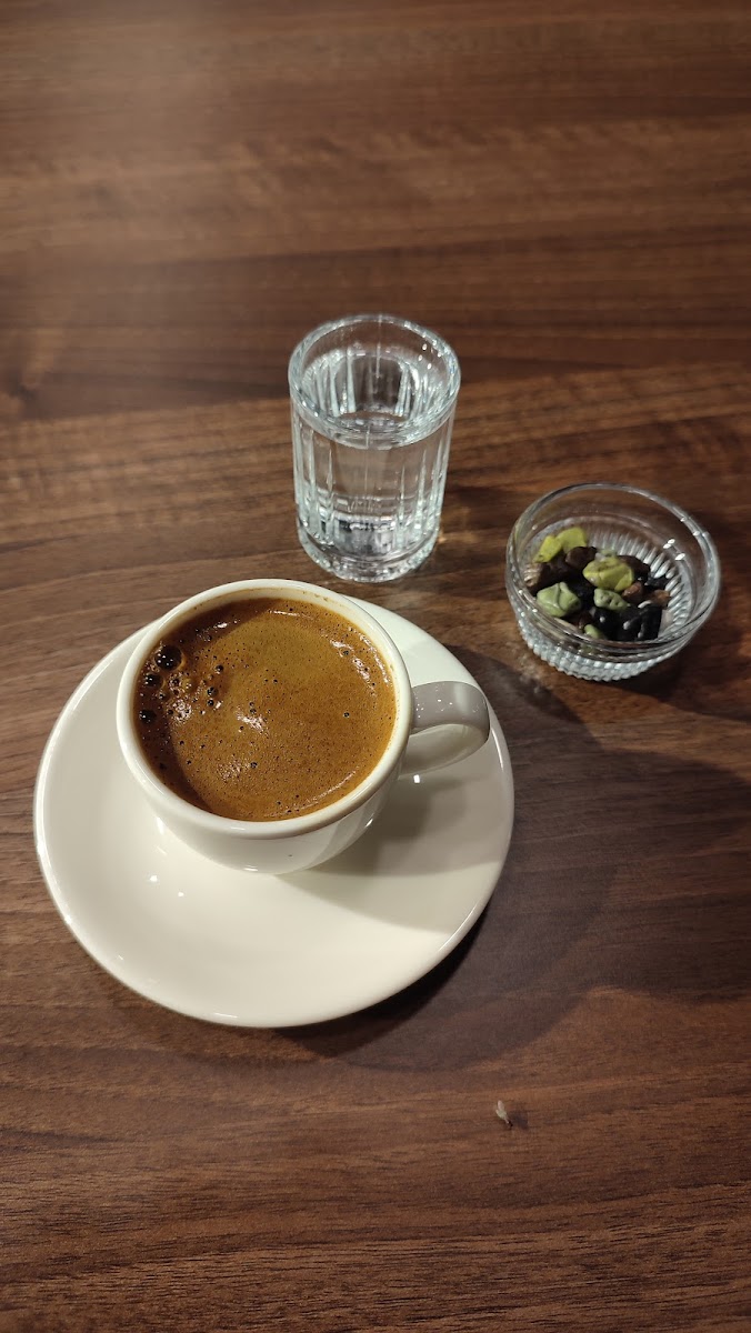 Sevgi Cafe — fotoğraf 4