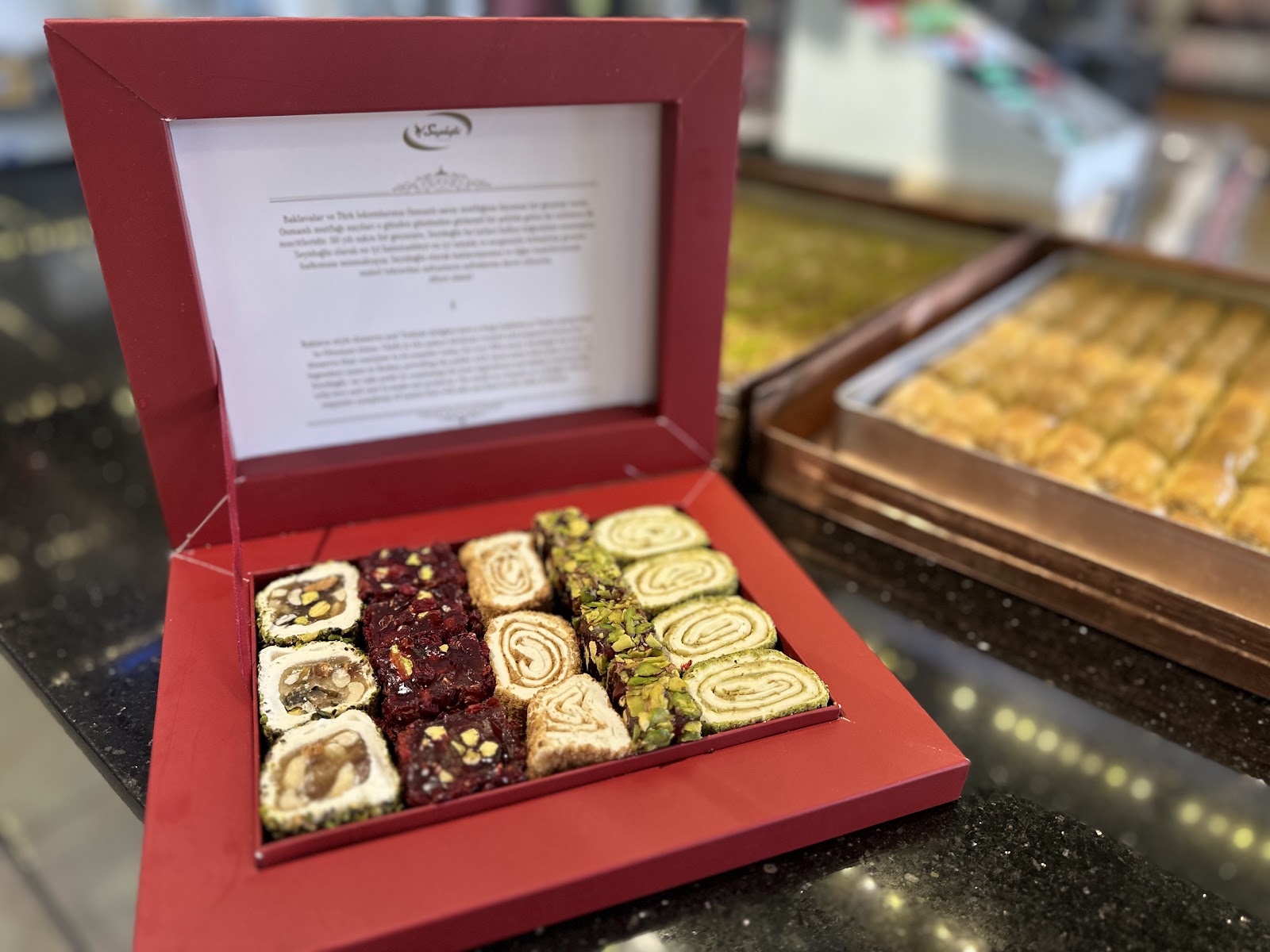 Seyidoğlu Baklava Lokum Trabzon بقلاوة و حلقوم — fotoğraf 10