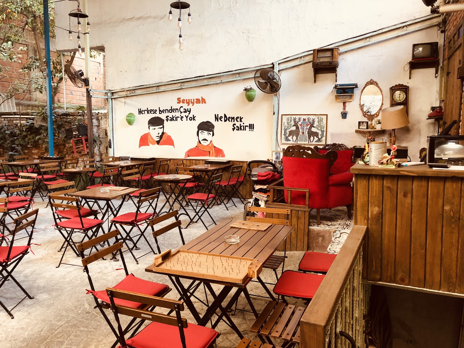 Seyyah Stüdyo Cafe & Müzik Stüdyo & Prova Kayıt — photo 2