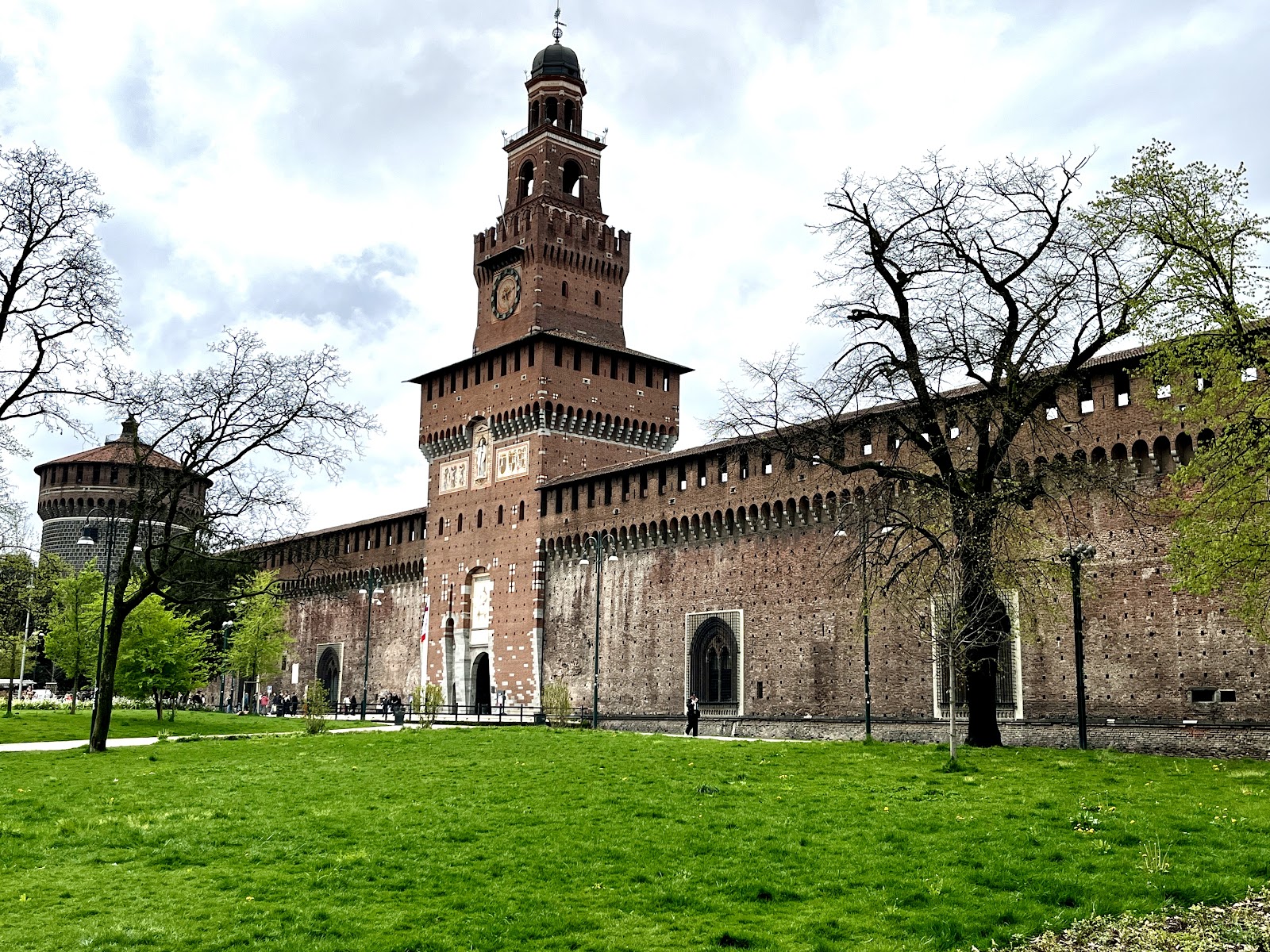 Sforzesco Şatosu — photo