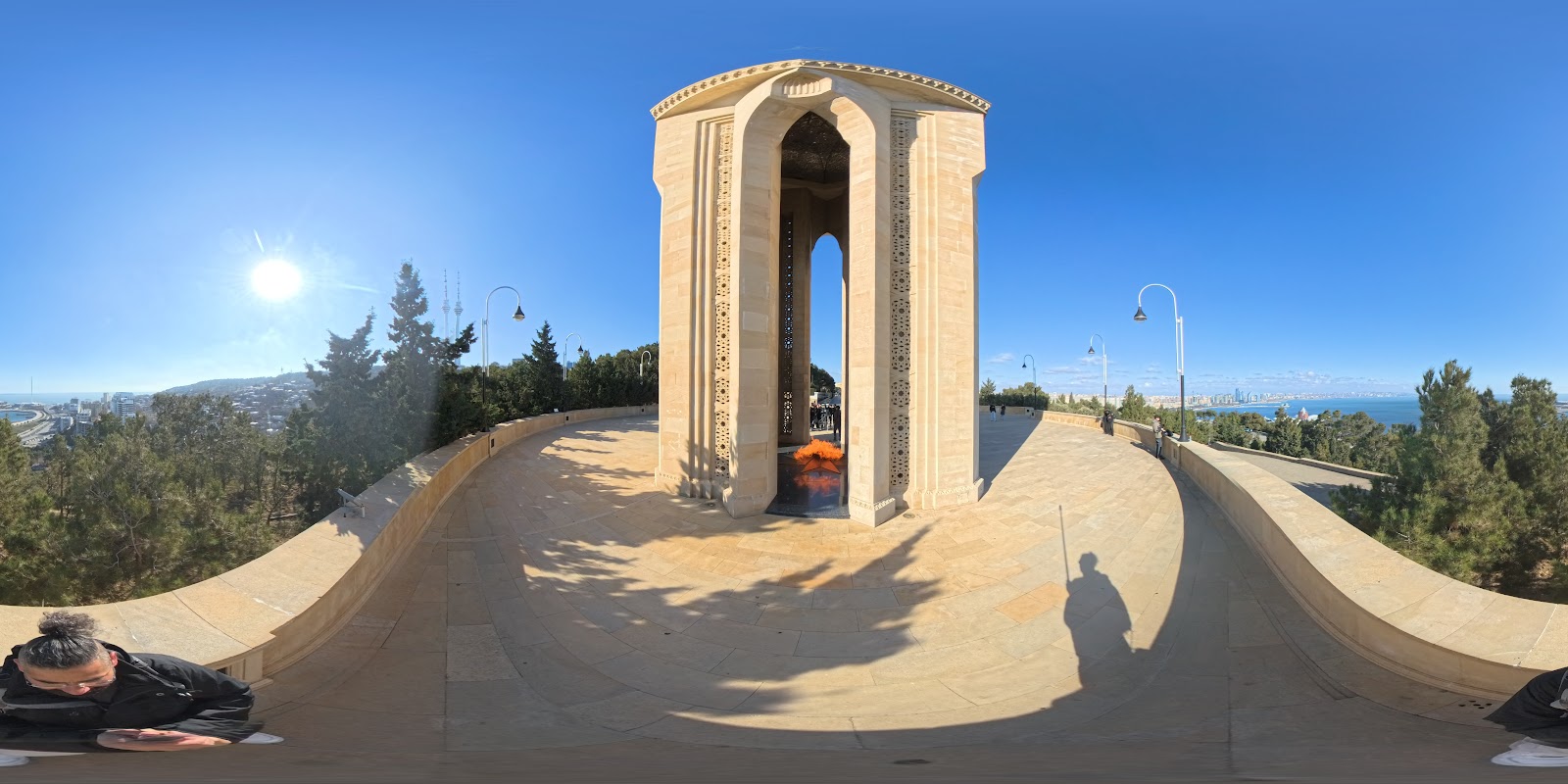 Shahidlar Monument — photo 5