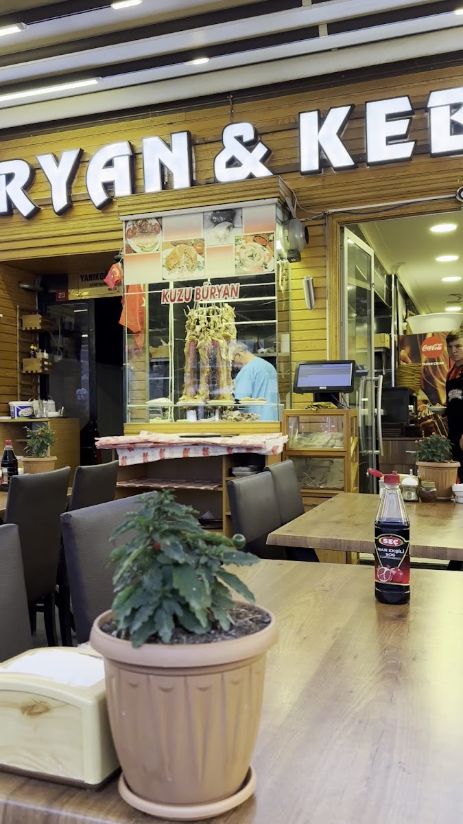 Siirt İsmet Büryan Kebap salonu — fotoğraf 3