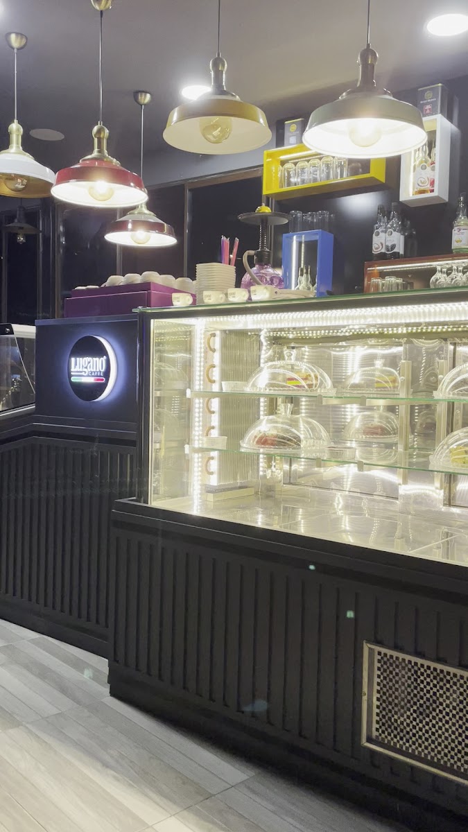 Vira Cafe — fotoğraf 3