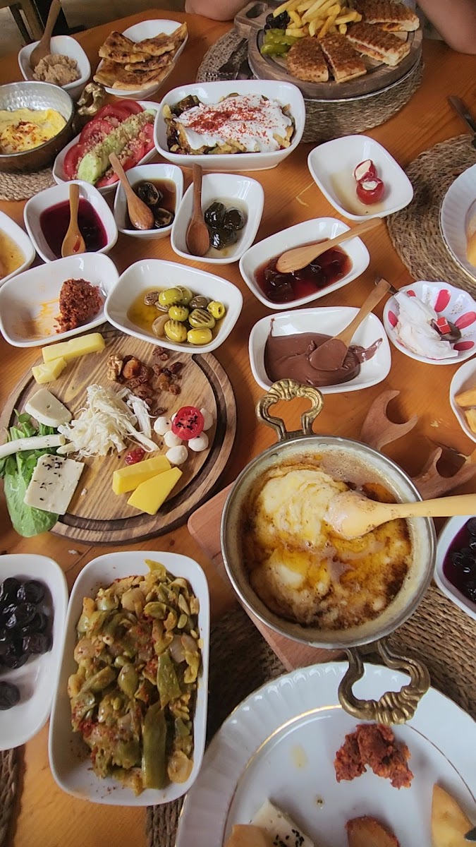 SİNİ CAFE & RESTORAN — fotoğraf 3