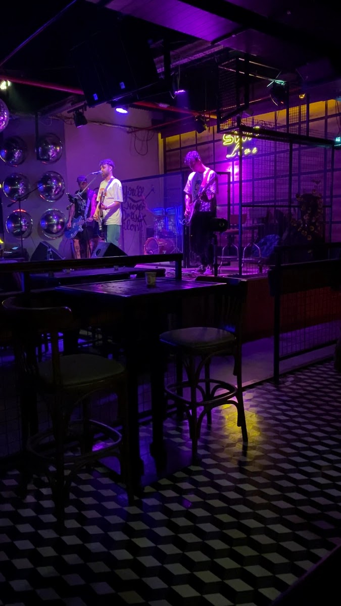 Sir Winston Ramada — fotoğraf 3