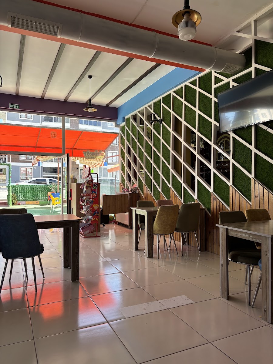 Şirinköy çocuk oyun evi kafe — fotoğraf 5