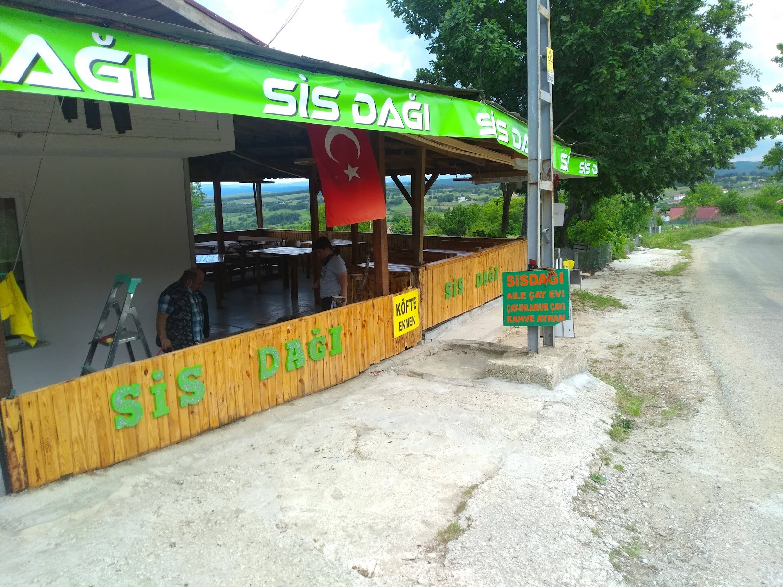 Sis Dağı Cafe (Fog Mountain Cafe) — fotoğraf 1